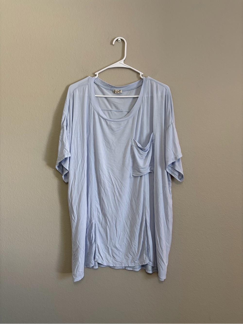 Intimately Free People light blue buttery‎ soft oversized front slit tee medium